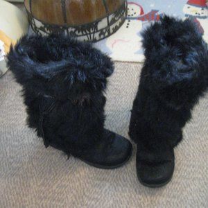 BEAR PAW BLACK REAL FUR/LEATHER SZ 8